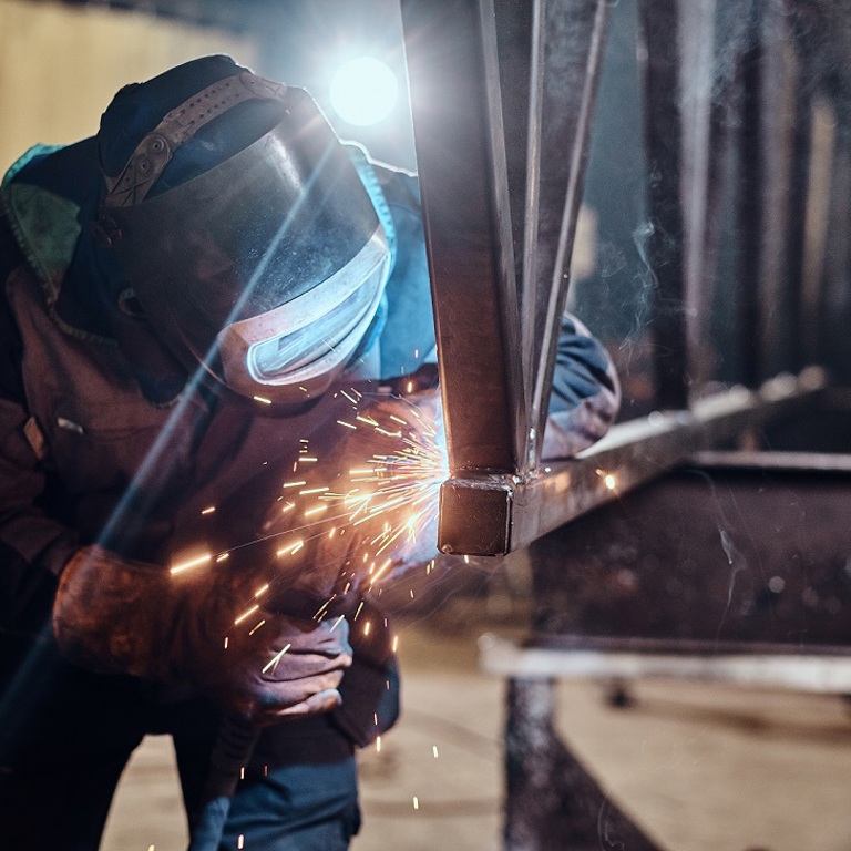 246 Schweißer Verkleinert